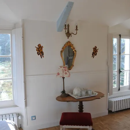 Le Balcon *